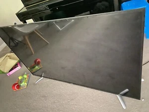 soniq tv 65 inch - Picture 1 of 1