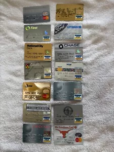 Lot Of 14 Vintage Bank Credit Charge Cards Lot 5. Toys R Us, Fleet, Longhorn - Picture 1 of 2