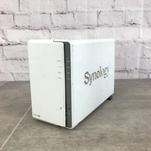 Synology DiskStation DS214 NAS - Not Powering Up - For Parts - Picture 1 of 7