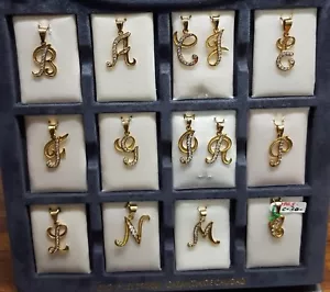 COLGANTE LETRA Oro 18 quilates Circonitas. 1,20 gr. DISPONIBLES A-F-G-I-J-L-N. - Imagen 1 de 1