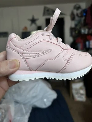 Fila Bebé/Niña Pequeña Color Rosa Zapatos Atléticos Juvenil/Niño Talla 6 Foto 1 de 4