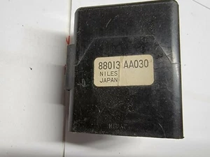 SUBARU SEAT BELT WARNING TIMER MODULE OEM 88013-AA030 - Bild 1 von 2