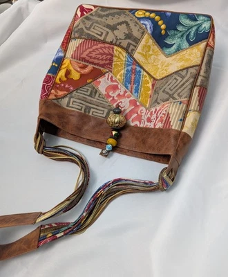 复古 20 世纪 80 年代 Neiman Marcus 意大利真皮拼布单肩包钱包 — 第 1/4 张图片