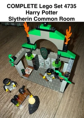 COMPLETO Retirado Lego 4735 Harry Potter Slytherin Sala Común Serpientes 3 Minifiguras Foto 1 de 4