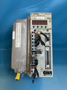 Servopack Yaskawa SGDH-05DE-OY - Imagen 1 de 2