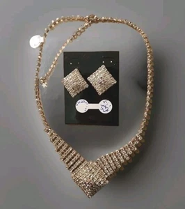 Vintage Prong Set Rhinestone V-Necklace & Pierced Earrings Set Nice Weddings NOS - Picture 1 of 16