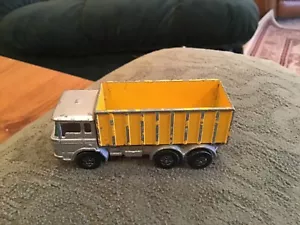 Preowned Vintage Matchbox Lesney Superfast 47-A DAF Dump Container Tipper Truck - Picture 1 of 7