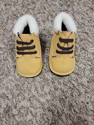 Sapatos de bebê, tamanho 9-12M - Imagem 1 de 2