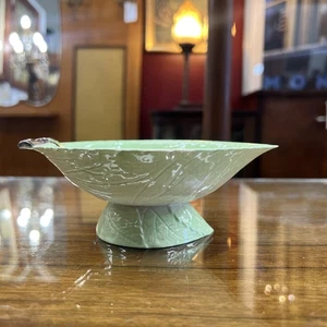 Carltonware - Plato pedestal flor de manzano - Imagen 1 de 6