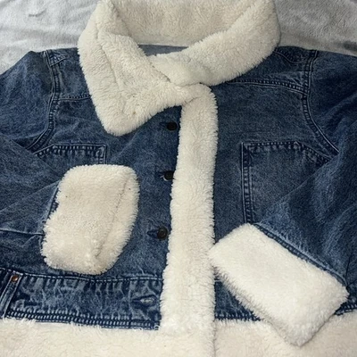 Denim  Jacket XL Jean Faux Fur Trim Cream - Image 1 of 4