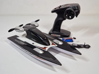 Amewi 26094 Rc Propeller Speedboat RTR 2.4Ghz 20KM/H Rc Boot Katamaran DEFEKT! - Bild 1 von 4