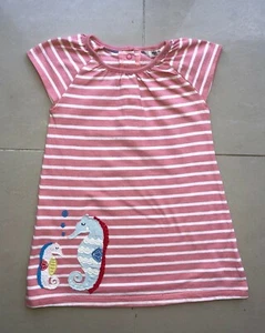 BNWOT Mini Boden Baby Girls Pink Summer Short Sleeve Dress 12-18 Months Seahorse - Picture 1 of 4