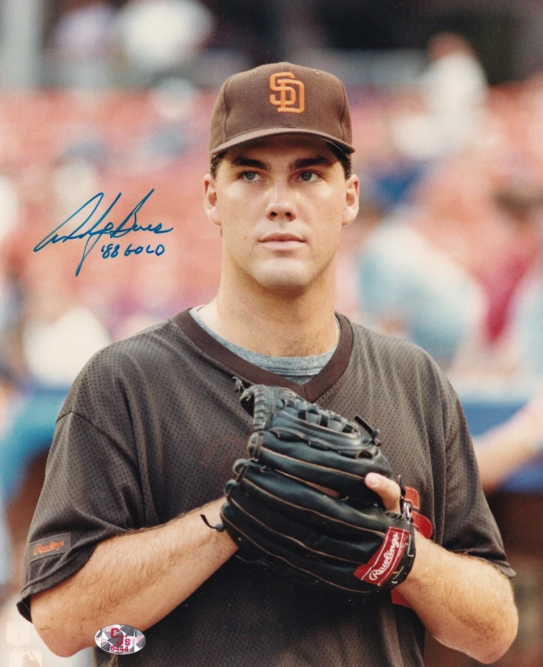 FOTO 8X10 FIRMADA POR ANDY BENES SAN DIEGO PADRES CARDENALES DE SAN LUIS A Foto 1 de 1