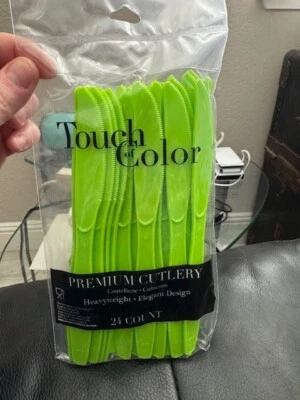 Fresh Lime Premium Cutlery Plastic Knives 24ct. Party Supply New!!! - Image 1 of 2