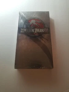 Jurassic Park III (VHS, 2001) Sealed, Damaged Box - Picture 1 of 4