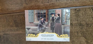 2020 CRYPTOZOIC OUTLANDER SEASON 4 GOLD FOIL PARALLEL CARD AT THE GALLOWS # 2 - Picture 1 of 1