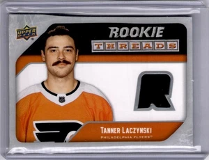 Tanner Laczynski Rookie Threads 05-06 Retro #RT-TL 2021-22 Upper Deck Series 2 - Bild 1 von 2