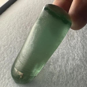 78.79 G SWISS GREEN SAPPHIRE SPINEL #135 ROUGH GEMSTONE FULL BOULE LAB CREATED - Picture 1 of 6