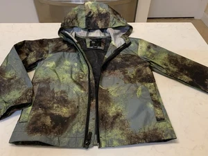 All In Motion Camouflage Hooded Jacket Full Zip Boys Size XS(4/5) EUC - Picture 1 of 6