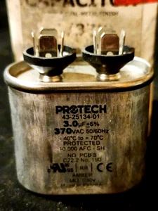 PROTECH 3.0 uF + 6% 370 VAC Capacitor - Picture 1 of 2