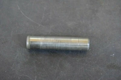 YAMAHA 1977 - 1982 XS400 1976 - 1977 XS360 ENGINE CYLINDER HEAD ROCKER ARM SHAFT - Image 1 of 4