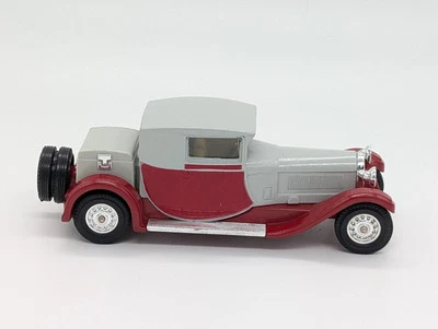 Vintage Matchbox Models of Yesteryear 1928 Bugatti T44 Y-24 Red/Gray - Image 1 of 4