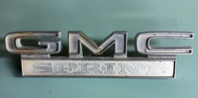 1971 GMC Sprint挡泥板徽章 — 第 1/4 张图片