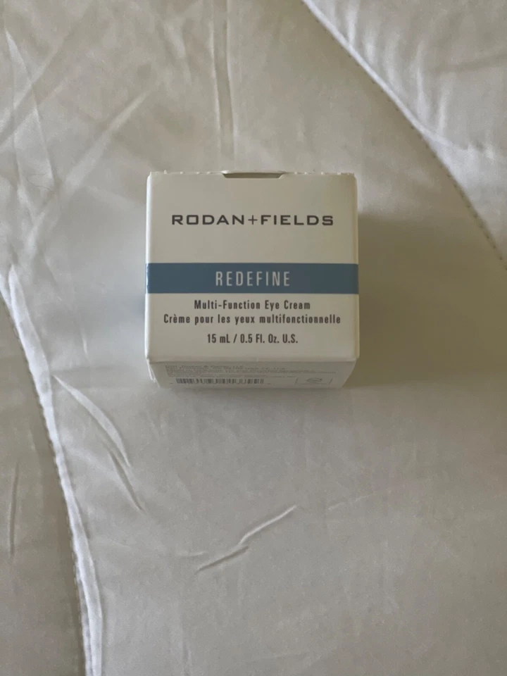 Crema para ojos Rodan + Fields Redefine - 0,5 fl oz Foto 1 de 1