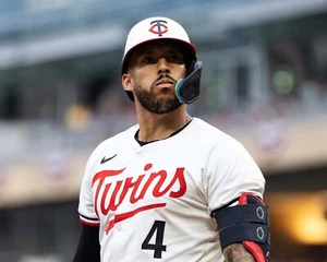Carlos Correa Game Day Closeup Minnesota Twins 8x10 MLB Baseball Photo - Picture 1 of 1