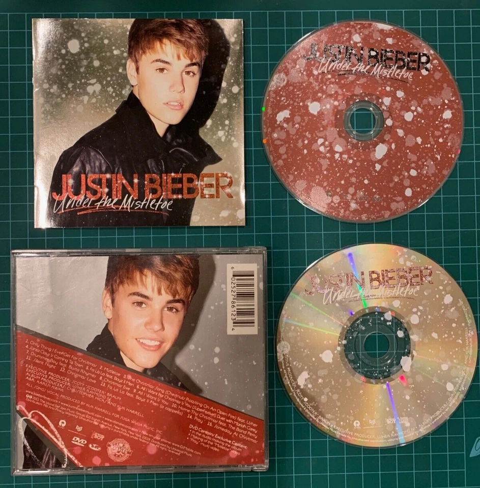 CD Justin Bieber Under The Mistletoe ¡Excelente Estado! Foto 1 de 1
