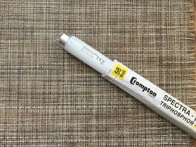 4x Crompton  58W T8 fluorescent Tube lamps 830 warm white 58 watt 5ft long ⭐️ - Image 1 of 4