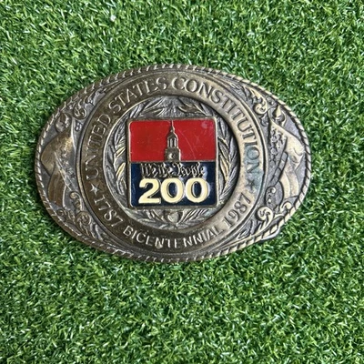 Fivela de cinto Constituição dos Estados Unidos We the People Philadelphia 1986 vintage - Imagem 1 de 4