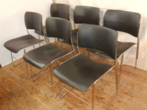 Set of 6 Chairs Vintage Mid Century Chrome & Black Metal stacking - Picture 1 of 18