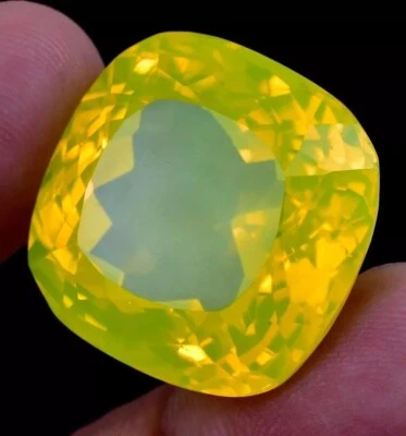 Ópalo australiano amarillo sin tratar Welo 95 quilates corte cojín piedra preciosa natural suelta Foto 1 de 4