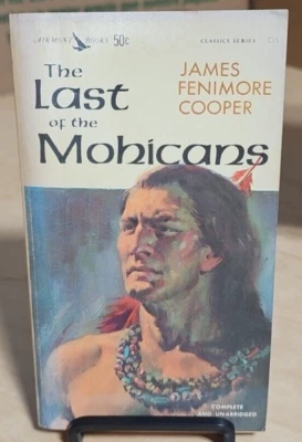 The Last of the Mohicans by James Fenimore Cooper 1962 PB Airmont Classic Foto 1 de 2