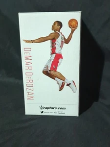 TORONTO RAPTORS DeMAR DeROZAN BOBBLEHEAD *NEU IN BOX* - Bild 1 von 10
