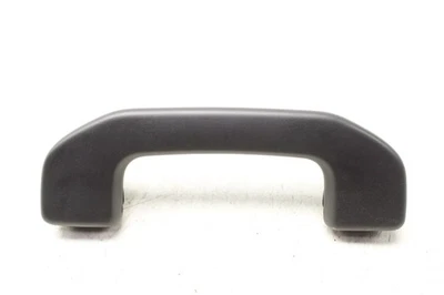 2017 Mercedes-Benz C63 AMG alça de teto interna esquerda ou direita  - Imagem 1 de 4