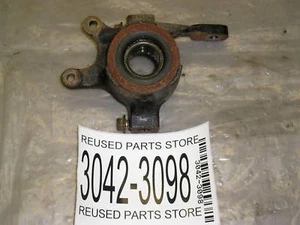 2002 ARCTIC CAT 400 ATV LEFT FRONT WHEEL BRG CARRIER - Bild 1 von 1