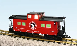 USA Trains G Scale 12175 Center Cupola Caboose Great Northern red - Picture 1 of 1