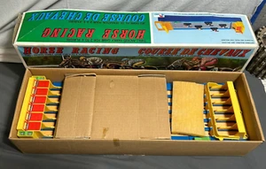 Vtg SHINSEI Hong Kong HORSE RACING Battery Game NEW NOS #3102 FRENCH ENGLISH - Picture 1 of 12