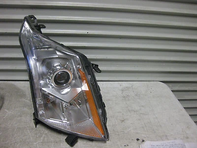 Faro halógeno para pasajeros Cadillac SRX 2010-2016 OEM COMPLETO DE FÁBRICA   Foto 1 de 4