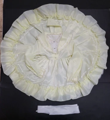 Marthas Miniatures Were Fussy Size 5 Yellow Long Sleeve Pageant Party Dress Bell - Image 1 of 4