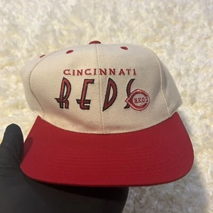 Vintage Cincinnati Reds Hat Cap MLB Snap Back Logo White Script Embroidered - Picture 1 of 5