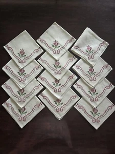 12 (zwölf) Vintage Servietten Blumen Kreuzstich bestickt cremeweiß A+++ - Bild 1 von 5
