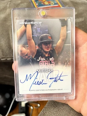 Tarjeta automática Topps Knockout UFC Miesha Tate 2012/159 No. FA-MT Strikeforce Auto Foto 1 de 2