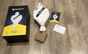 Original Michelin Mann Maskottchen LKW LKW Busse Reisebusse inkl. Halterung Befestigungsset 1 - Bild 1 von 16