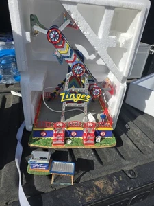 LEMAX Carole Towne THE ZINGER Animated Holiday Village Carnival Lights & Sound  - Bild 1 von 11