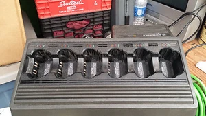 MOTOROLA, CARICATORE 6 BANCHI, NTN4797E - Foto 1 di 1