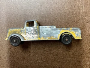 Vintage TOOTSIE SPIELZEUG Mack L-Line Step Side Stake Truck 6" gelb - Bild 1 von 5