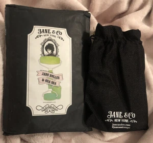 New Jane & Co New York Jade Roller & Gua Sha Stone - Tightens & Smoothens - Picture 1 of 5